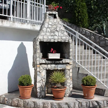 Appartamento With Parking Space Lovran, Opatija - 2303