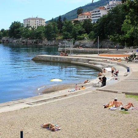 With A Parking Space Lovran, Opatija - 2303 Lovran